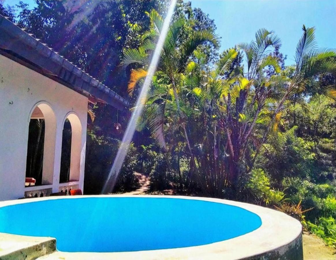 Ella Mount Villa Luaran gambar